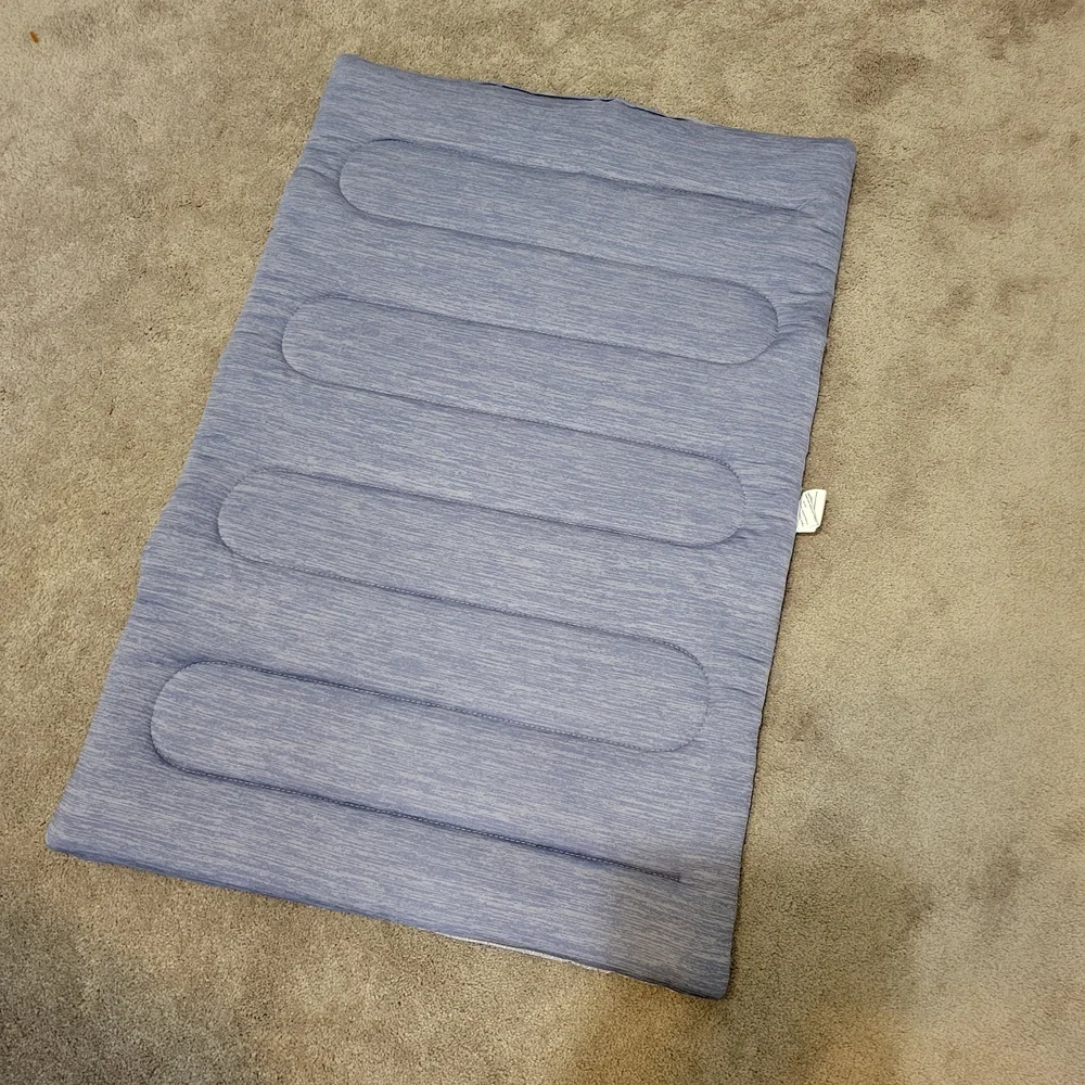 Blue Quilted Cooling Mat For Pet